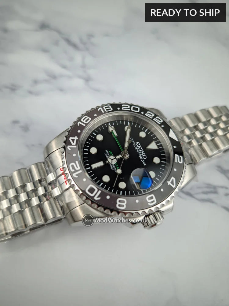 Bruce Wayne GMT Mod (Ready to ship)