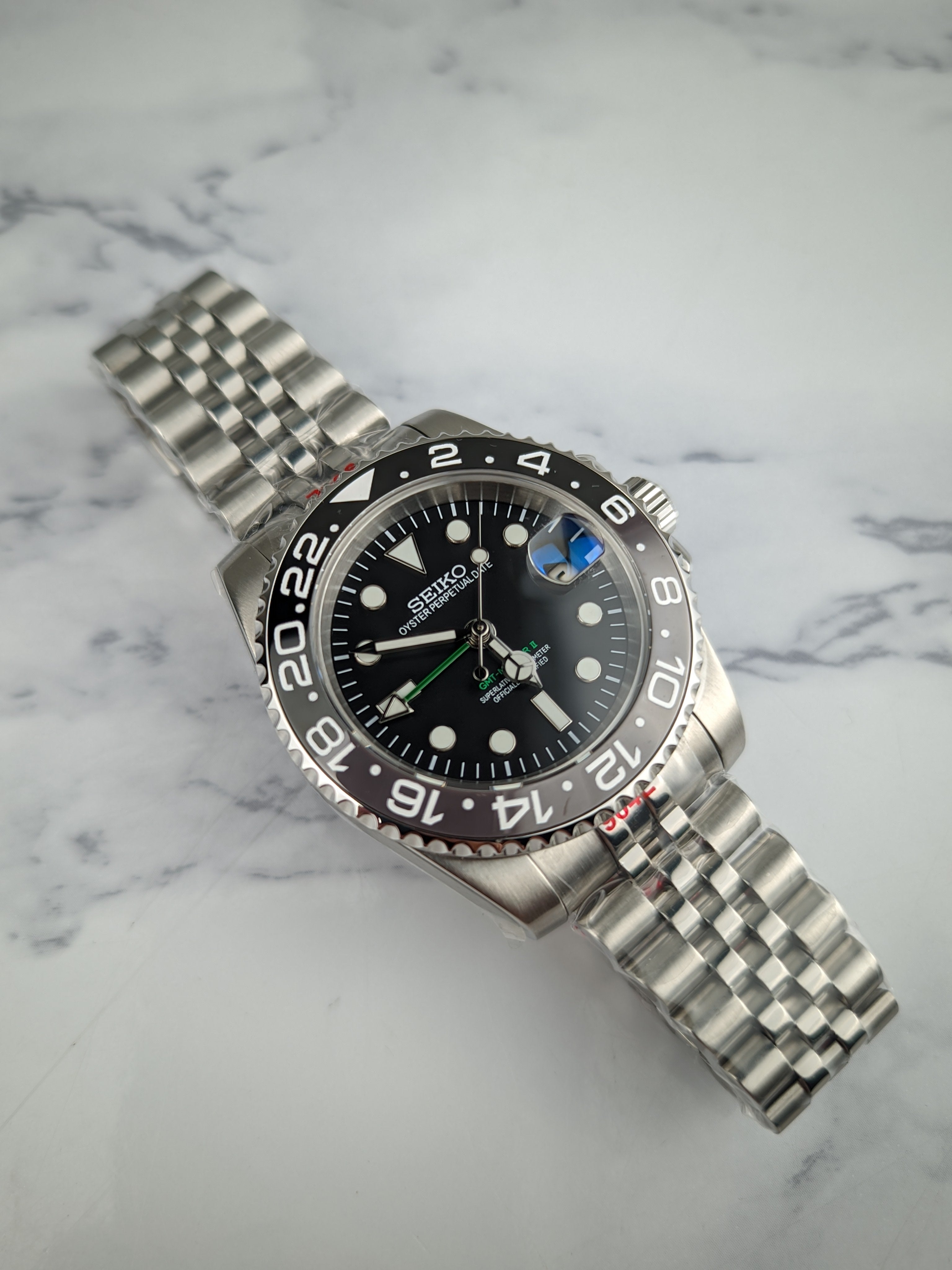 Bruce Wayne GMT Mod