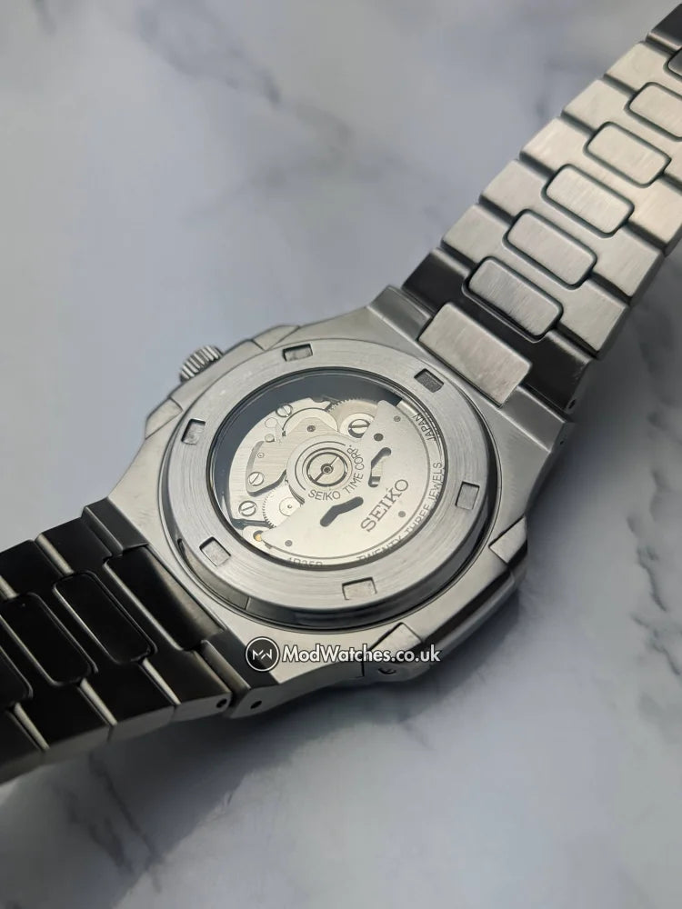 Seiko Nautilus Mod NH35 watch