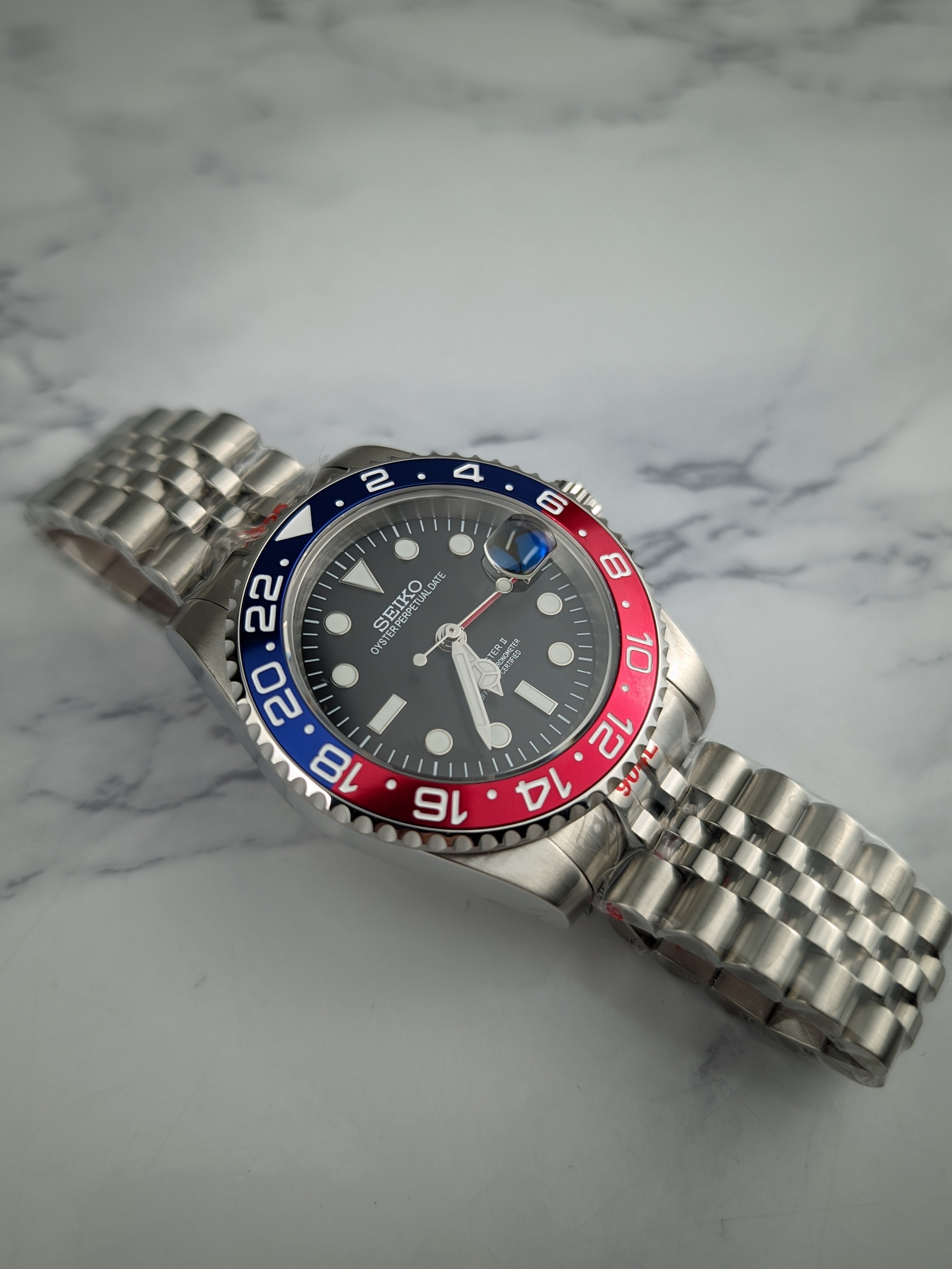Pepsi GMT Mod